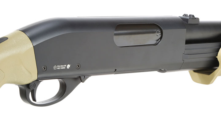 Cyma M870 MP-Style Shotgun Long-Type Tri-Barrel Vollmetall Springer 6mm BB Dark Earth Bild 8