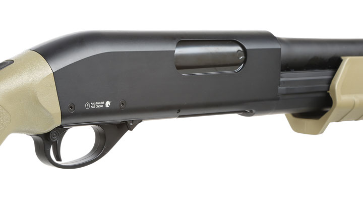 Cyma M870 MP-Style Shotgun Medium-Type Tri-Barrel Vollmetall Springer 6mm BB Dark Earth Bild 8