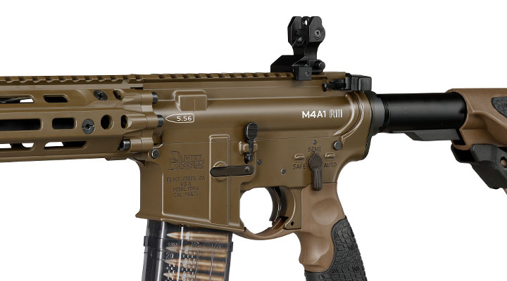 EMG / Cyma Daniel Defense M4A1 RIII Carbine Vollmetall CGS T8-System Gas-Blow-Back 6mm BB braun Bild 7