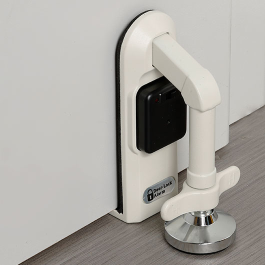 Einbruchschutz Door-Lock mit Alarm inkl. Batterien & Transportbeutel Bild 6