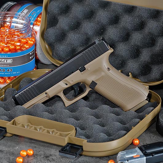 Glock 17 Gen.5 T4E mit Metallschlitten CO2-RAM Pistole Kal. .43 schwarz / coyote French Edition Bild 1