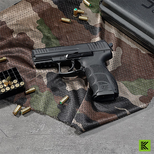 Heckler & Koch P30 Schreckschuss-Pistole 9 mm P.A.K. brniert Bild 1