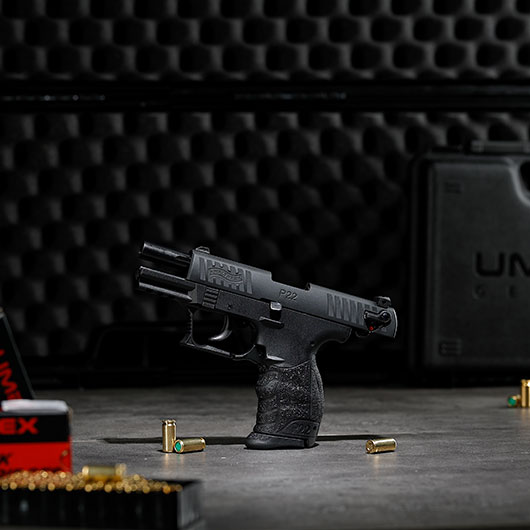 Walther P22Q Schreckschuss Pistole 9mm P.A.K. R2D-Kit inkl. Pfefferspray, Messer, Lampe, Waffenkoffer Bild 11
