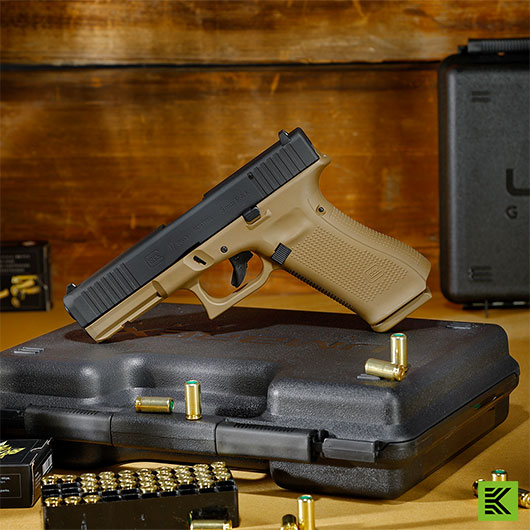 Glock 17 Gen5 Schreckschuss Pistole 9mm P.A.K. coyote inkl. Waffenkoffer Bild 1