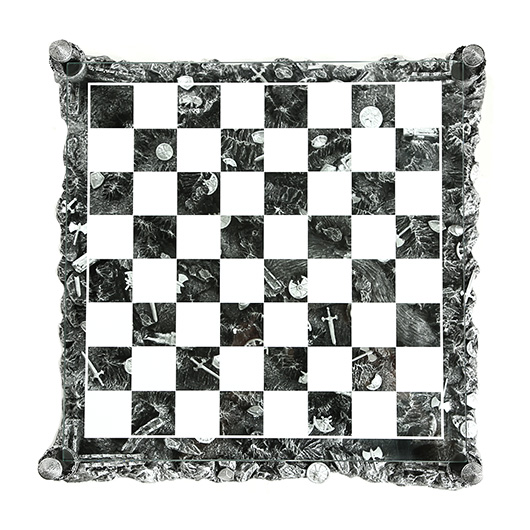 Ritter Zinnschachspiel mit Glasbrett und Diorama Bild 8