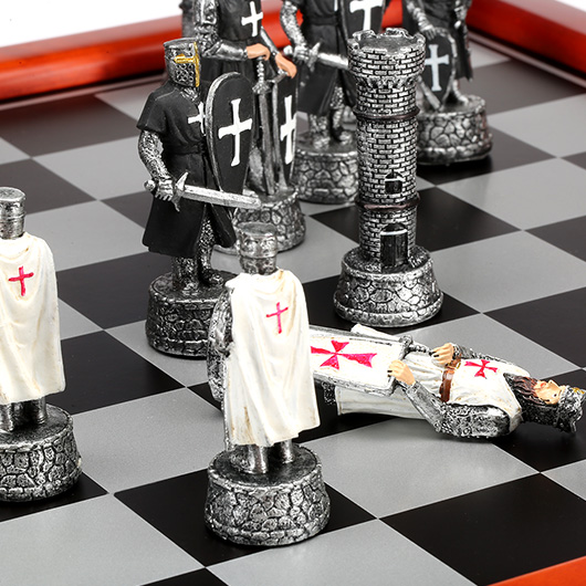 Schachfiguren Kreuzritter wei/schwarz 32 Stck inkl. Schmuckkarton Bild 6