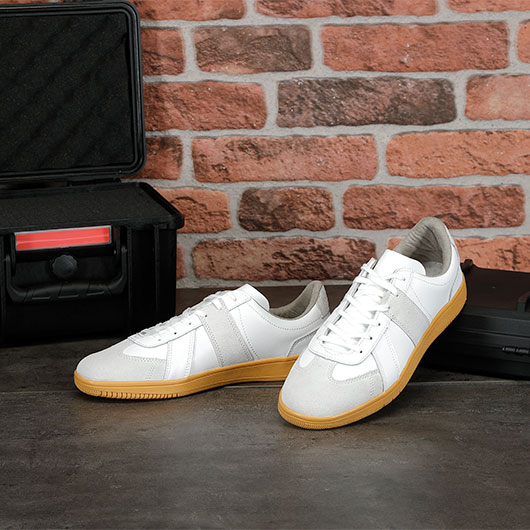 Brandit BW Sportschuh wei� Bild 1