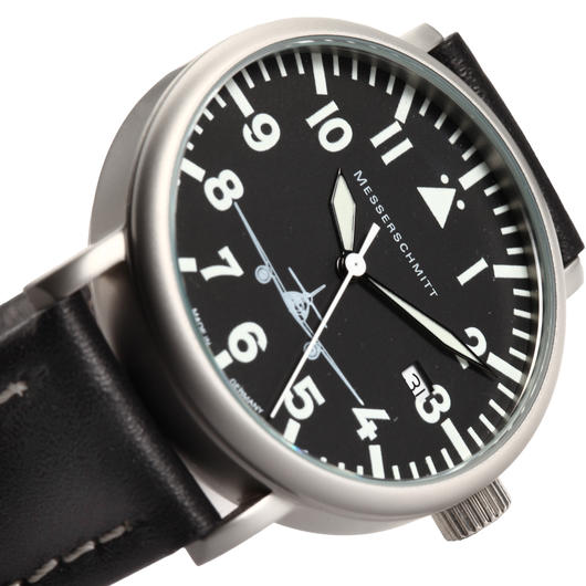 Messerschmitt Fliegeruhr ME 262-39 Bild 1