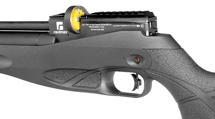 Reximex Daystar Pressluftgewehr 4,5mm Diabolo schwarz inkl. 2 x 14-Schuss Magazin, One-Shot-Tray und Quick Fill Adapter Bild 9